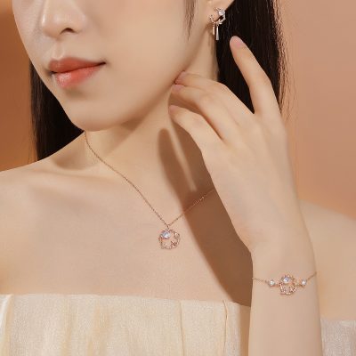 Lắc Tay Bạc Nữ Đẹp Nhất